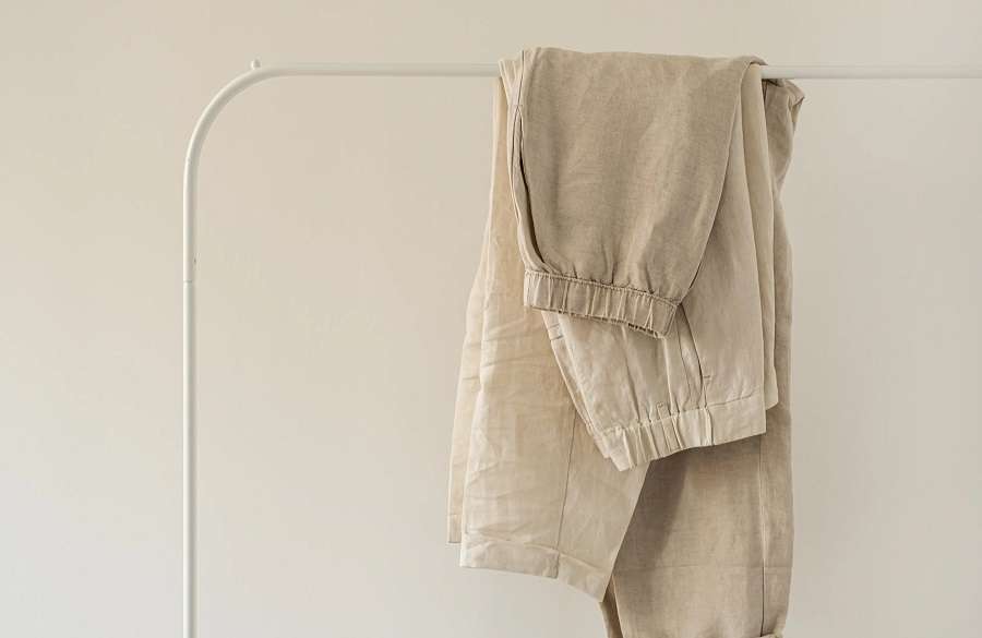 https://taaghe.com/wp-content/uploads/2025/01/Womens-linen-pants.jpg